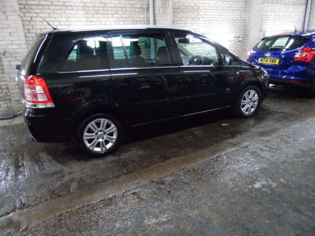 2013 VAUXHALL ZAFIRA 1.7 CDTi ecoFLEX 5dr image 2