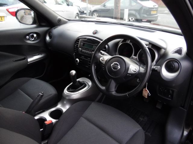 2012 NISSAN JUKE 1.6 Acenta 5dr image 4
