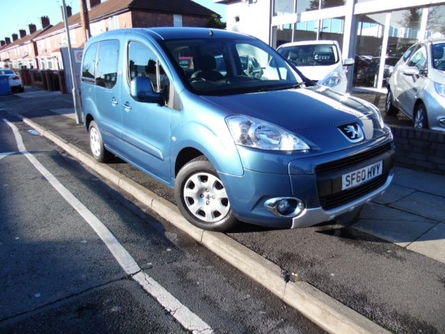 2010 PEUGEOT PARTNER TEPEE 1.6 HDi S 5dr image 1