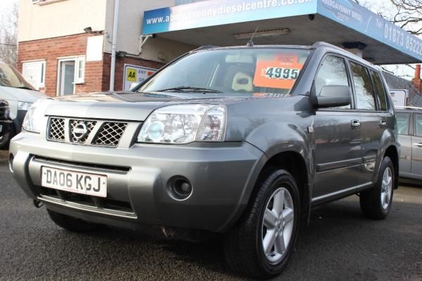 2006 NISSAN X-Trail 2.2dCi SE 5dr image 2