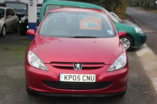 2005 PEUGEOT 307 1.6HDi S 5dr image 2