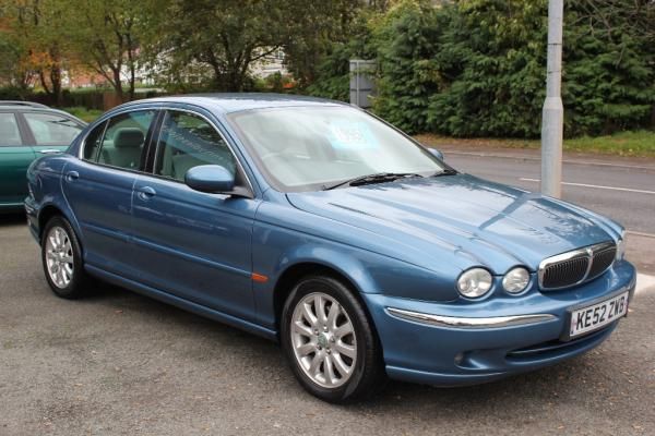 2002 JAGUAR X-Type 2.5 V6 4dr image 1