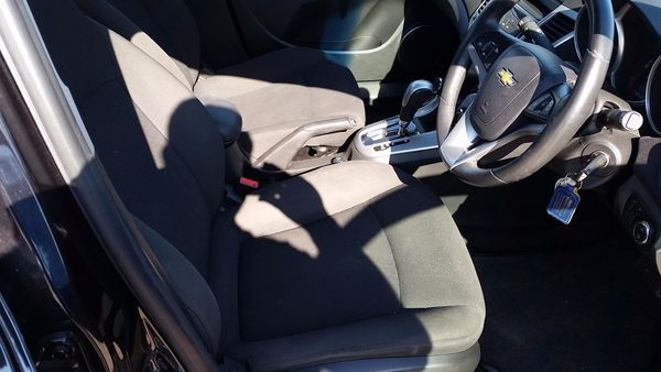 2013 Chevrolet Cruze 1.8 image 4