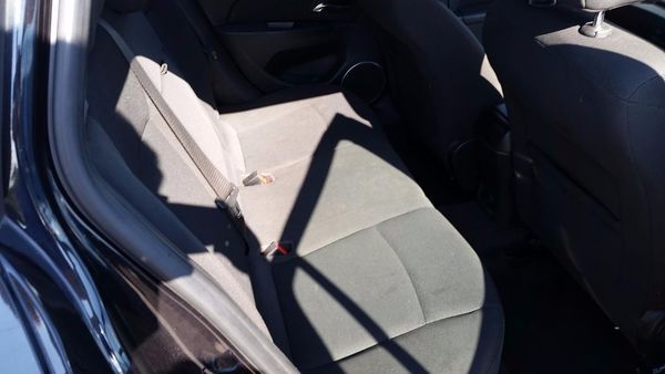 2013 Chevrolet Cruze 1.8 image 5