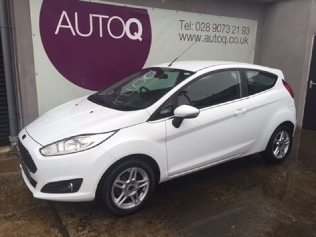 2013 FORD FIESTA 1.2 ZETEC 3d image 2