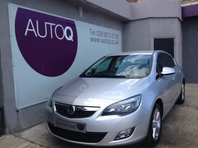 2012 VAUXHALL ASTRA 1.4 SRI 5d image 1