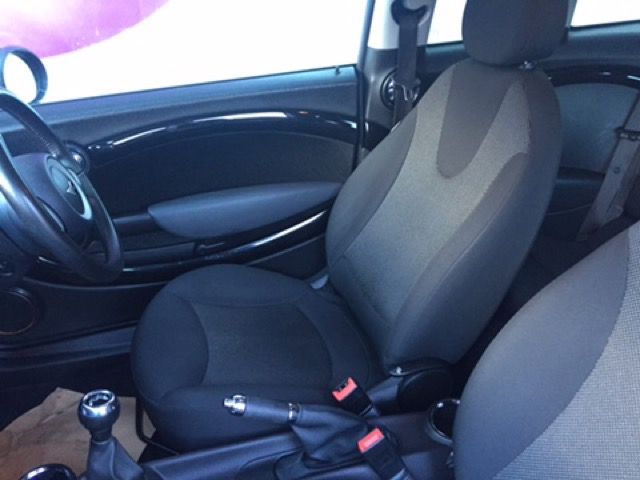 2010 MINI CLUBMAN 1.6 ONE 5d image 5