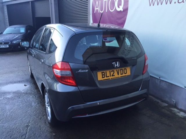 2012 HONDA JAZZ 1.3 I-VTEC ES 5d image 3