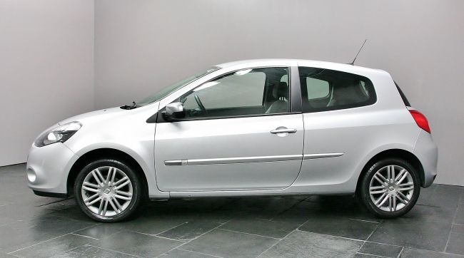 2012 RENAULT Clio 1.5 dCi 3dr image 1