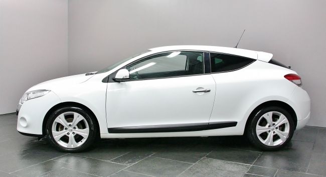 2010 RENAULT Megane 1.4 TCe 2dr image 1