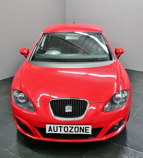 2012 SEAT Leon 1.6 TDI SE 5dr image 2