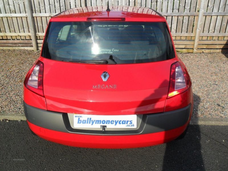 2005 Renault Megane 1.5 3dr image 3