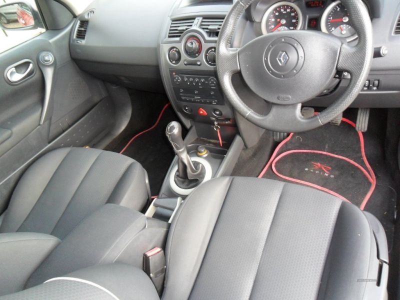 2005 Renault Megane 1.5 3dr image 5