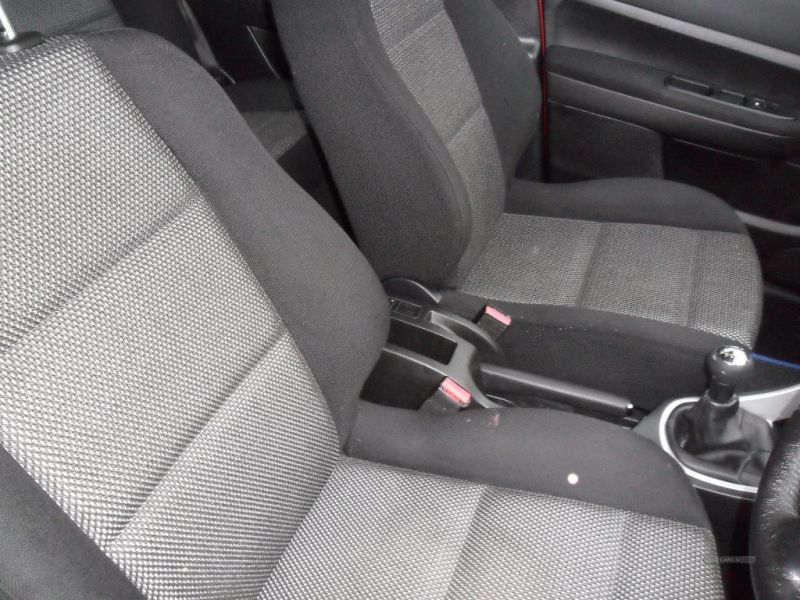 2007 Peugeot 307 S HDI image 5