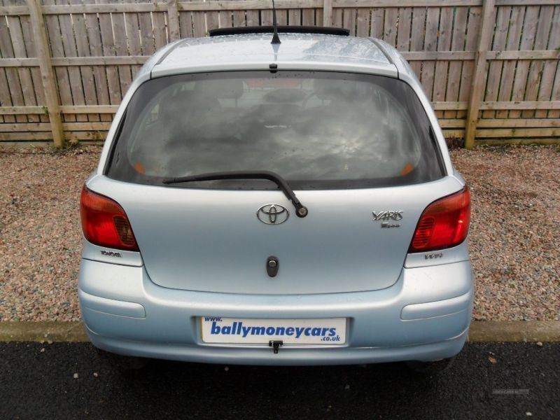 2005 Toyota Yaris T SPIRIT AUTOMATIC image 3