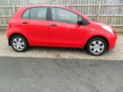 2006 Toyota Yaris T2 image 2
