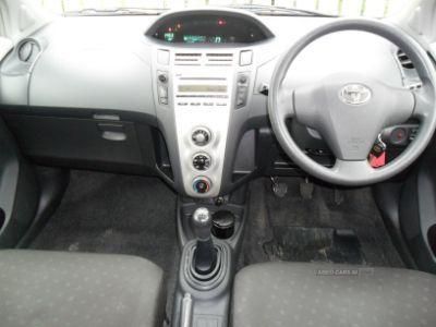 2006 Toyota Yaris T2 image 4