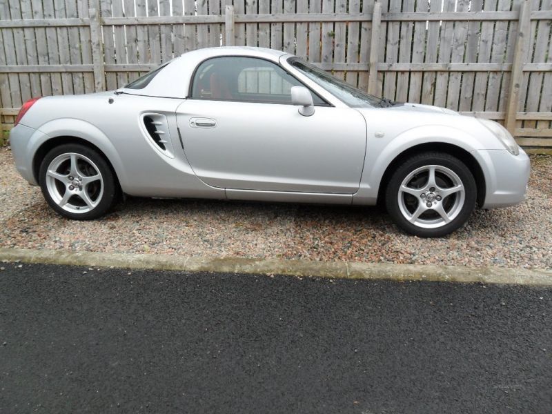 2005 Toyota MR2 ROADSTER VVTI image 2
