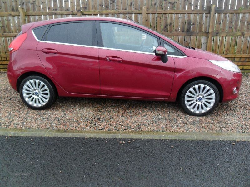 2009 Ford Fiesta TITANIUM 68 TDCI image 2