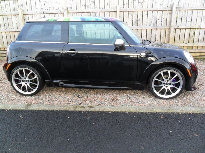 2011 MINI One D image 2