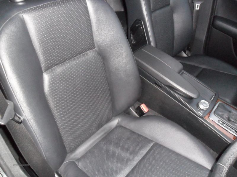 2007 Mercedes C-Class ELEGANCE CDI A image 4