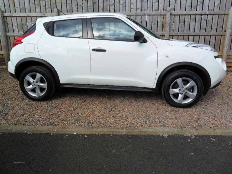 2012 Nissan Juke VISIA DCI image 2