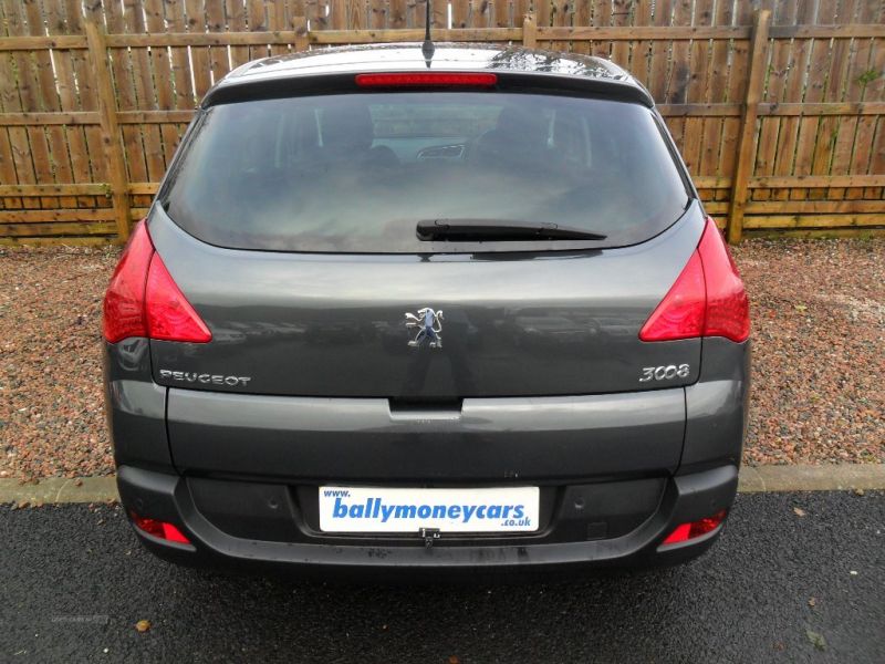 2012 Peugeot 3008 ACTIVE 2 HDI image 2