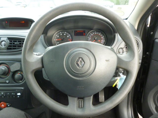 2009 RENAULT CLIO 1.1 EXTREME 3d image 4