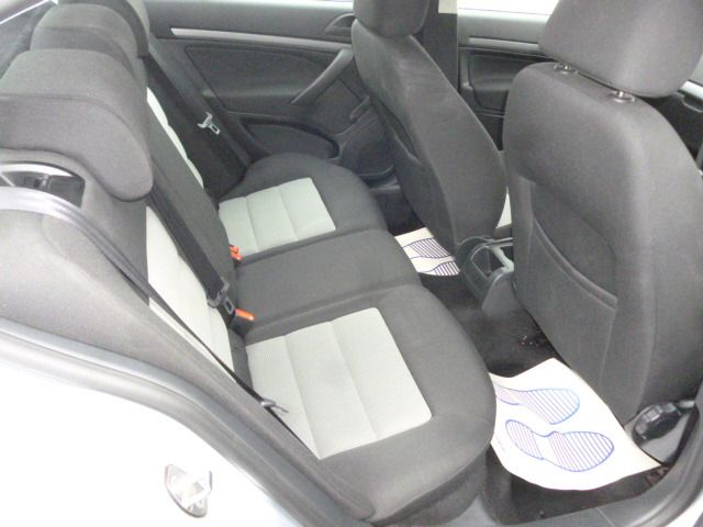 2008 SKODA OCTAVIA 1.6 5d image 5