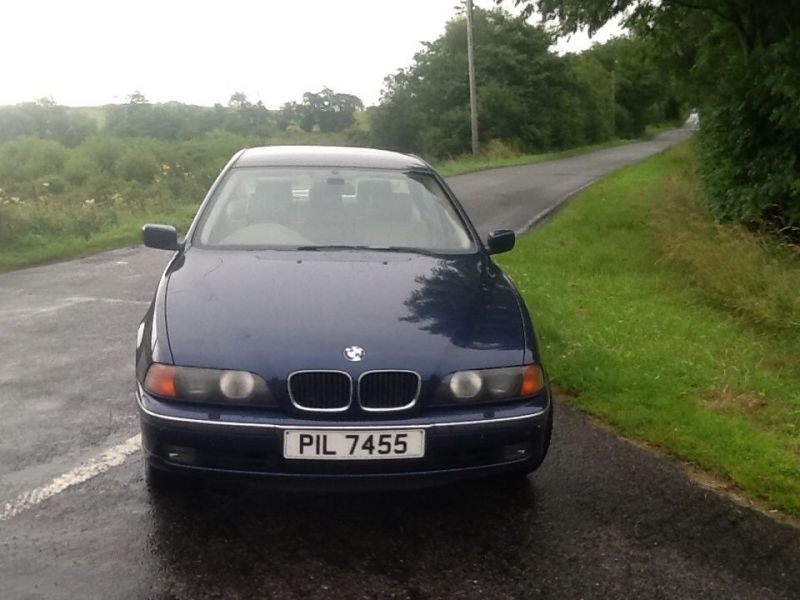 1998 BMW 528i auto / tip image 2