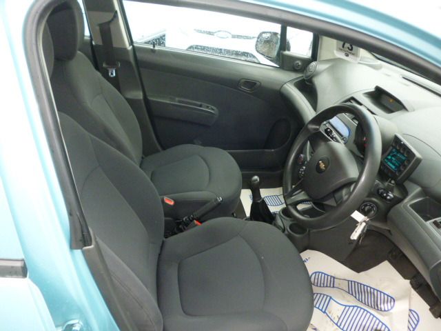 2012 CHEVROLET SPARK 1.0 PLUS 5d image 4