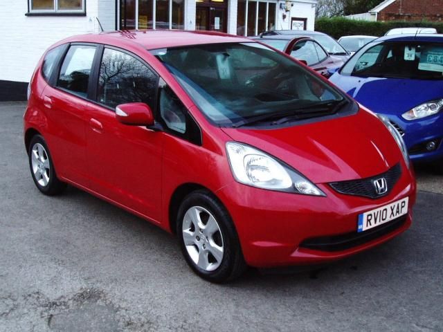 2010 HONDA JAZZ 1.3 I-VTEC ES 5d image 1