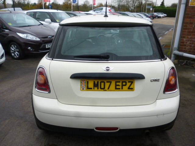 2007 MINI HATCH ONE 1.4 3d image 3