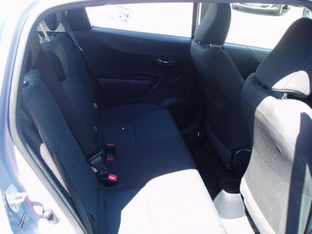 2012 TOYOTA YARIS 1.3 VVT-I TR 5d image 5