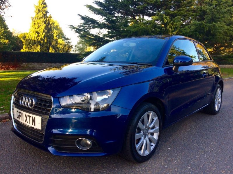 2011 Audi A1 TDi Sport 3dr image 1