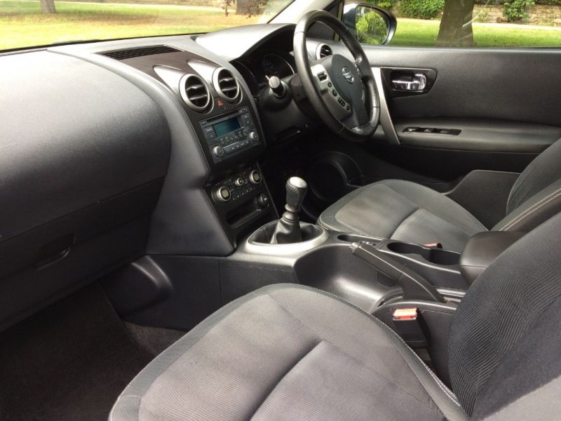 2010 Nissan Qashqai Acenta dCi 5dr image 4