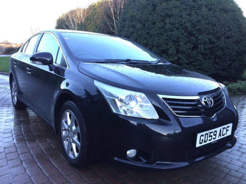 2010 Toyota Avensis Tr D-4d image 1