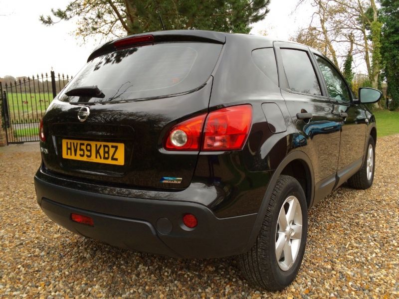 2009 Nissan Qashqai Visia dCi 5dr image 2