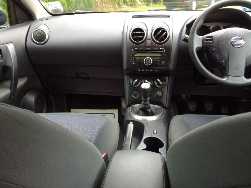 2009 Nissan Qashqai Visia dCi 5dr image 5