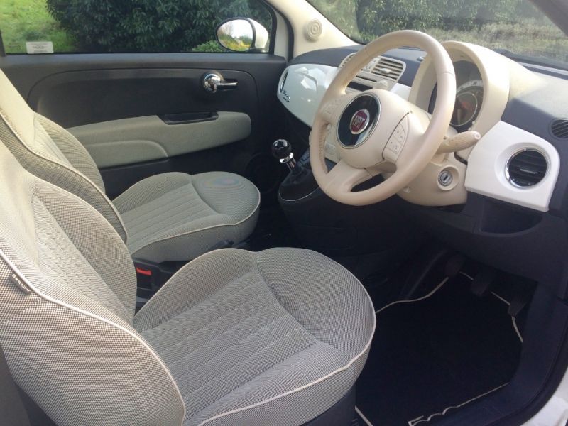 2013 Fiat 500 Lounge 3dr image 5