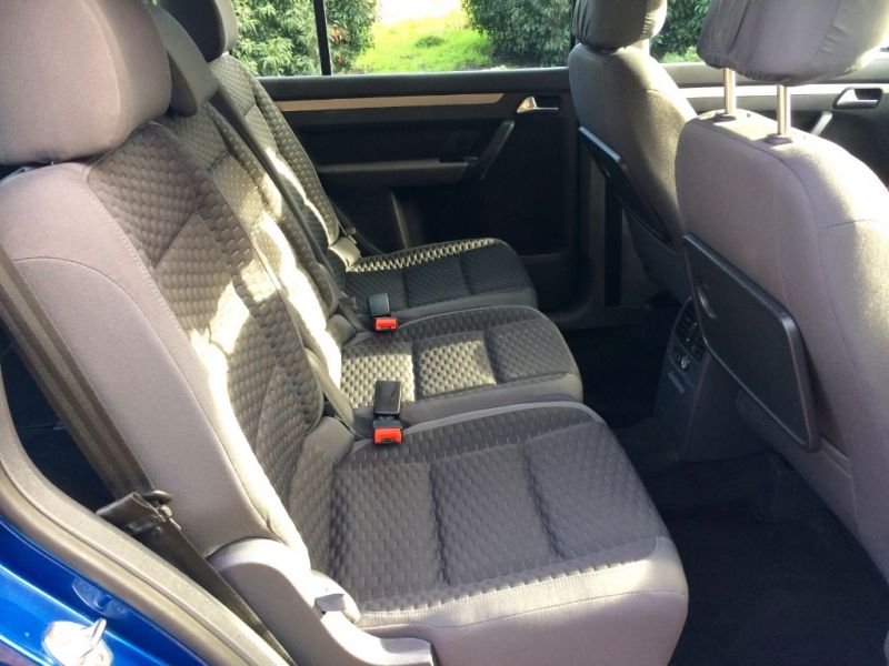 2007 Volkswagen Touran SE TDi image 5