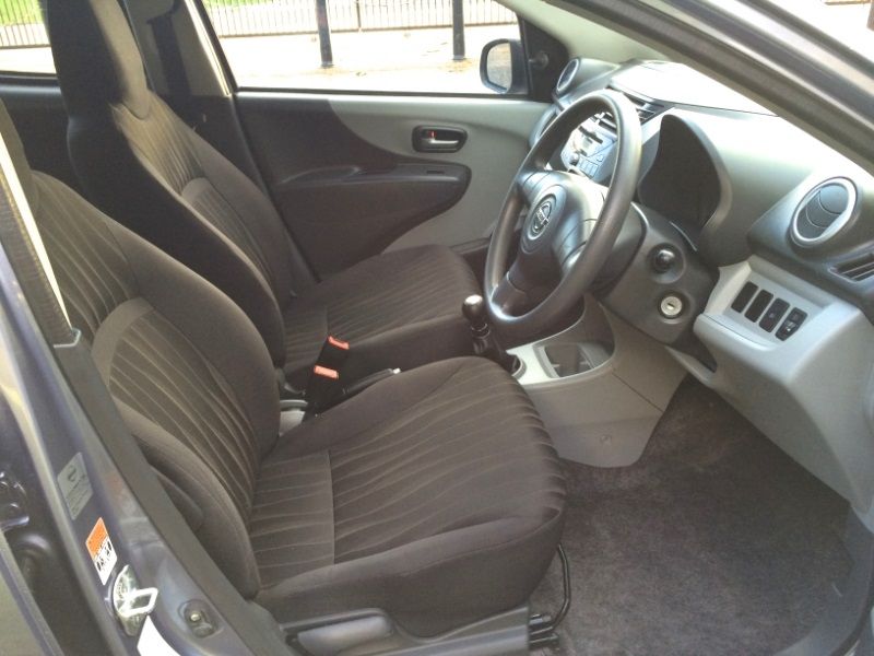 2010 Nissan Pixo N-Tec 5dr image 4