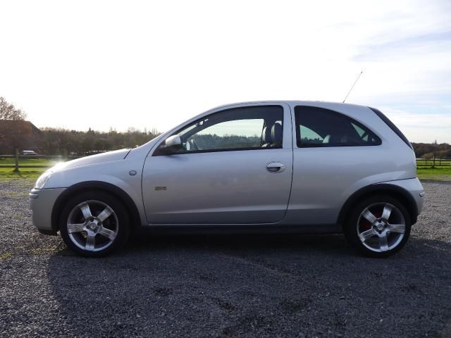 2006 VAUXHALL CORSA 1.2 SXI PLUS 3d image 2