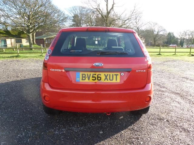 2006 FORD FIESTA 1.2 STYLE 16V 3d image 3