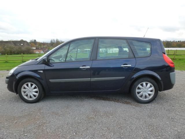 2007 RENAULT GRAND SCENIC 1.6 5d image 2