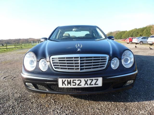 2002 MERCEDES-BENZ 2.6 E240 4d image 1