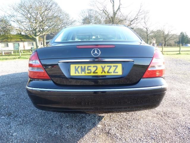 2002 MERCEDES-BENZ 2.6 E240 4d image 2