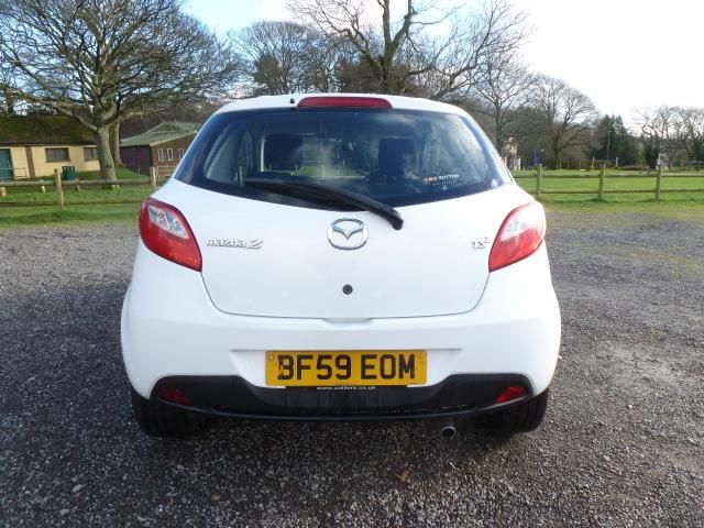 2009 MAZDA 2 1.3 TS2 3d image 3