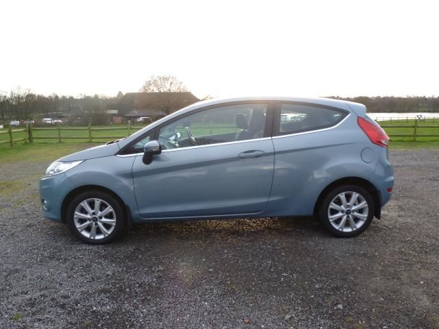 2009 FORD FIESTA 1.2 ZETEC 3d image 2