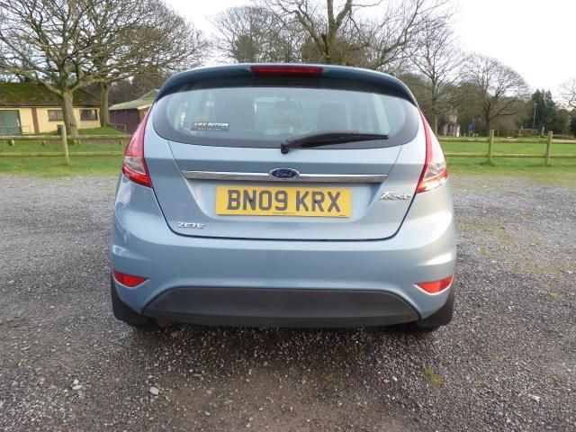 2009 FORD FIESTA 1.2 ZETEC 3d image 3